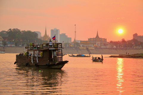 Phnom Penh: Private Sunset Cruise with English Speak Guide