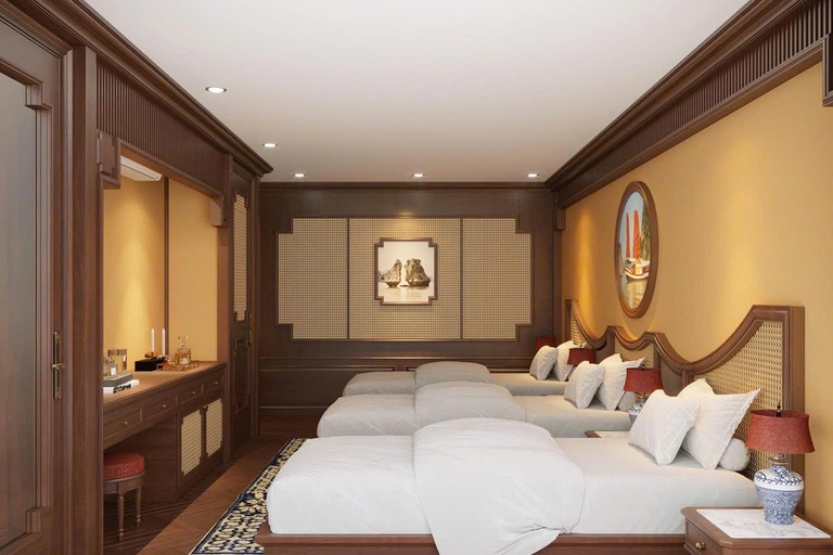 Hanoi: 2-Day Halong & Bai Tu Long Bay 5-Star Cruise, Balcony Halong: 2-Day Halong& Bai Tu Long 5-Star Cruise with balcony