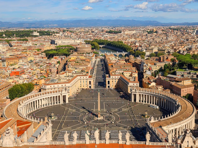 Rome: St. Peter’s Basilica, Papal Tombs & Dome Climb Tour