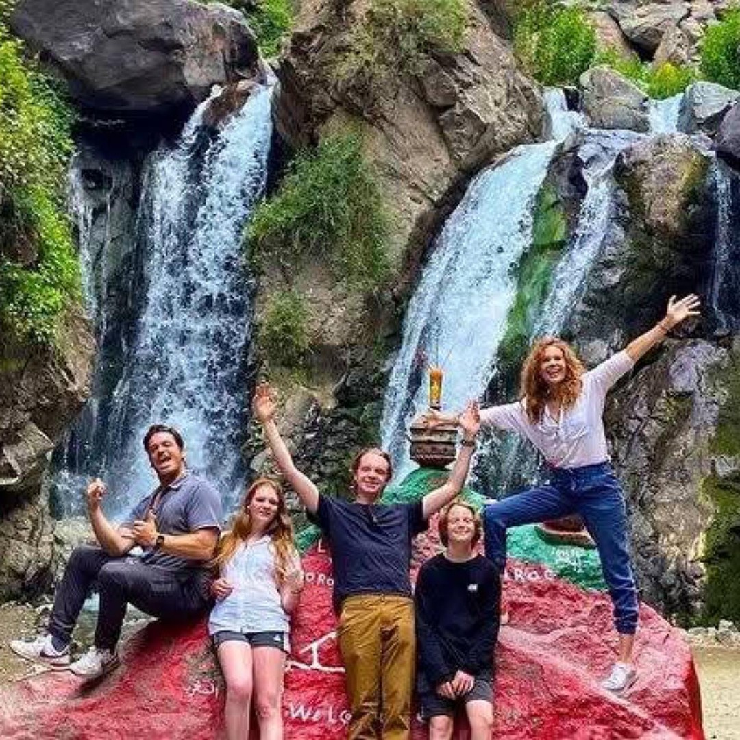Excursion d'une journée dans les montagnes de l'Atlas, les chutes d'eau des trois vallées et le désert - bivouac