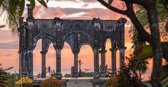 Bali: Tirta Gangga, Taman Ujung and Goa Raja Waterfall Trip