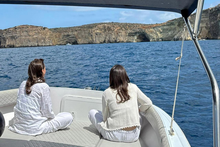 Comino: Blue & Crystal Lagoon Private Boat with Snorkeling