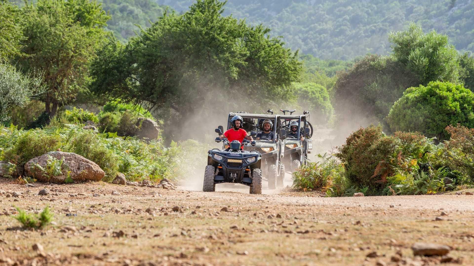 Von Baunei: Buggy-Tour nach Punta Salinas