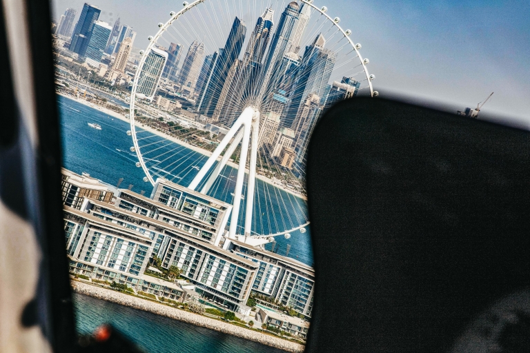 Dubaj: lot helikopterem z hotelu Atlantis, The PalmLot grupowy – 12 minut