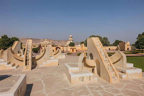 Jaipur: Full-day Sightseeing Jaipur City Private Tour by car