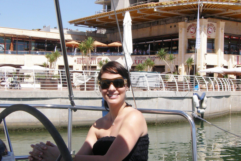 Tel Aviv: Private Yacht Tour with Wine and Guide