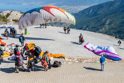 Marmaris: Fethiye Paragliding Flight with Lunch & Transfer