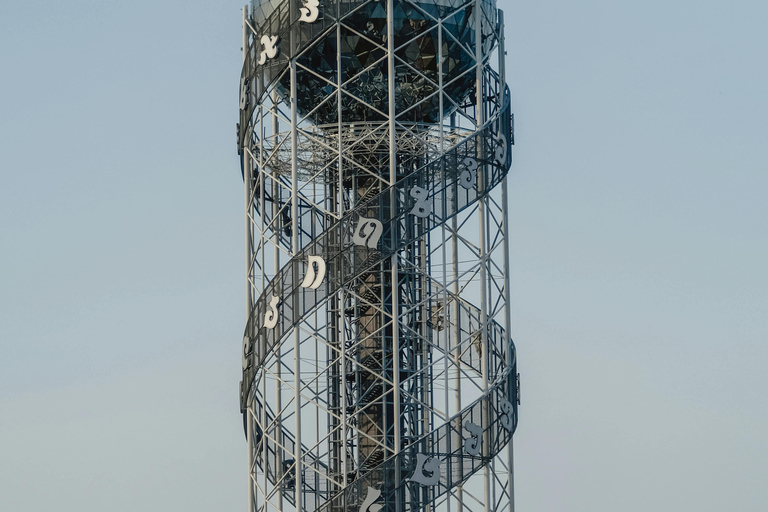 Batumi: Guided Bike Tour of Boulevard and Hidden Spots