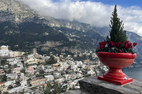 Da Napoli: Tour della Costiera Amalfitana Sorrento PositanoDa Napoli: tour della Costiera Amalfitana con autista