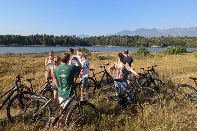 Cykeltur Tirana - Kultur, natur och historia - VisitAlbCom