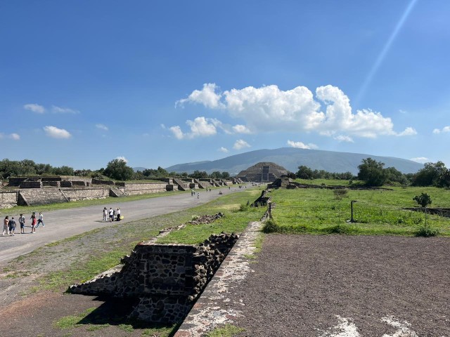 Tour privado a Teotihuacán: reconstruyendo el pasado.