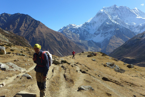 Kathmandu: Mt. Manaslu 19-Day Trek