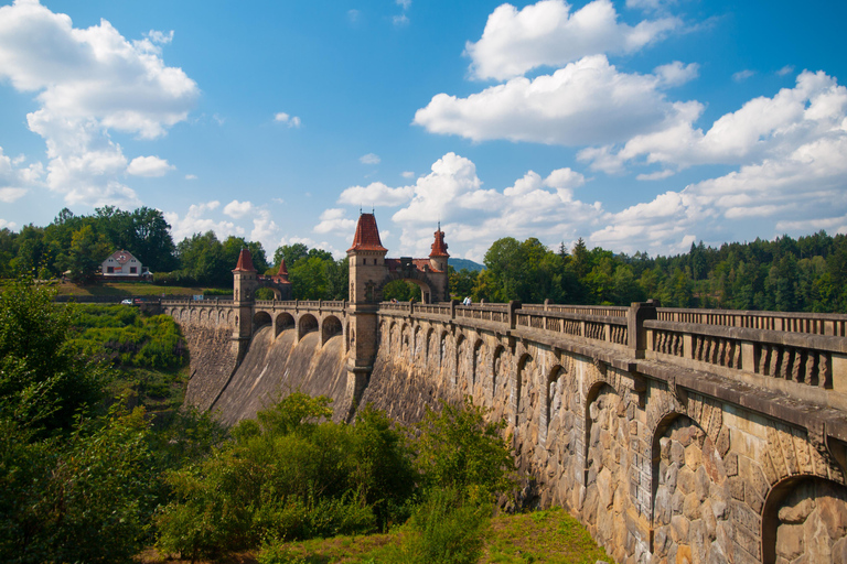 Rochas de Adršpach - excursão de dia inteiro com transporte e comida local