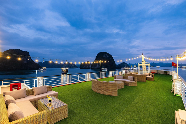 Amanda Pearl Cruise - Ha Long & Lan Ha Bay Multi-Day Cruise Departing at Ha Long (Check-in at 11:00 AM)