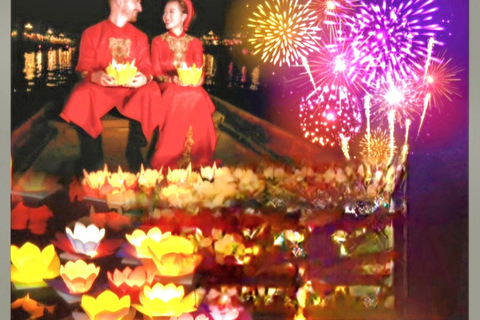 Bateau de Hoi An avec lanternes et fleurs lâchées sur la rivière Hoai la nuit