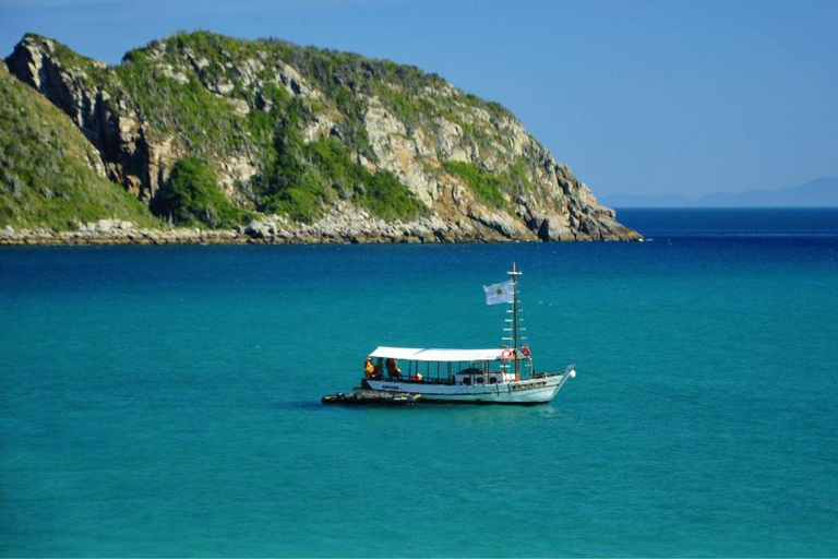Arraial do Cabo: Special Boat Trip + City Tour Shared Boat and Private Transfer