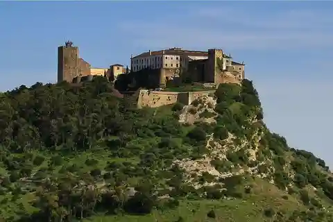 Lisboa: Excursión a la Península de Setúbal con Cata de Vinos y Visita Local