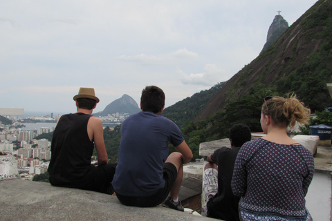 Rio de Janeiro: Santa Marta Favela Tour with BBQ & Samba