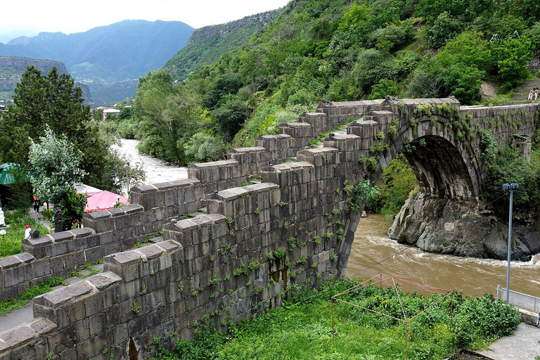Treasures of Armenia: Akhtala, Haghpat and Mikoyan Museum