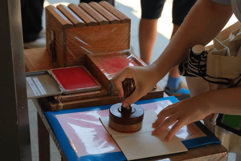 Tokio: wandeltour langs de hoogtepunten van Harajuku en Meiji JinguTijdreizen in Tokio: popcultuur in Harajuku en het Meiji Jingu-heiligdom