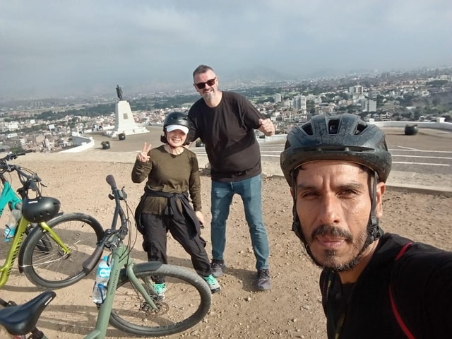 Tour Bike al Morro Solar con Guía Local