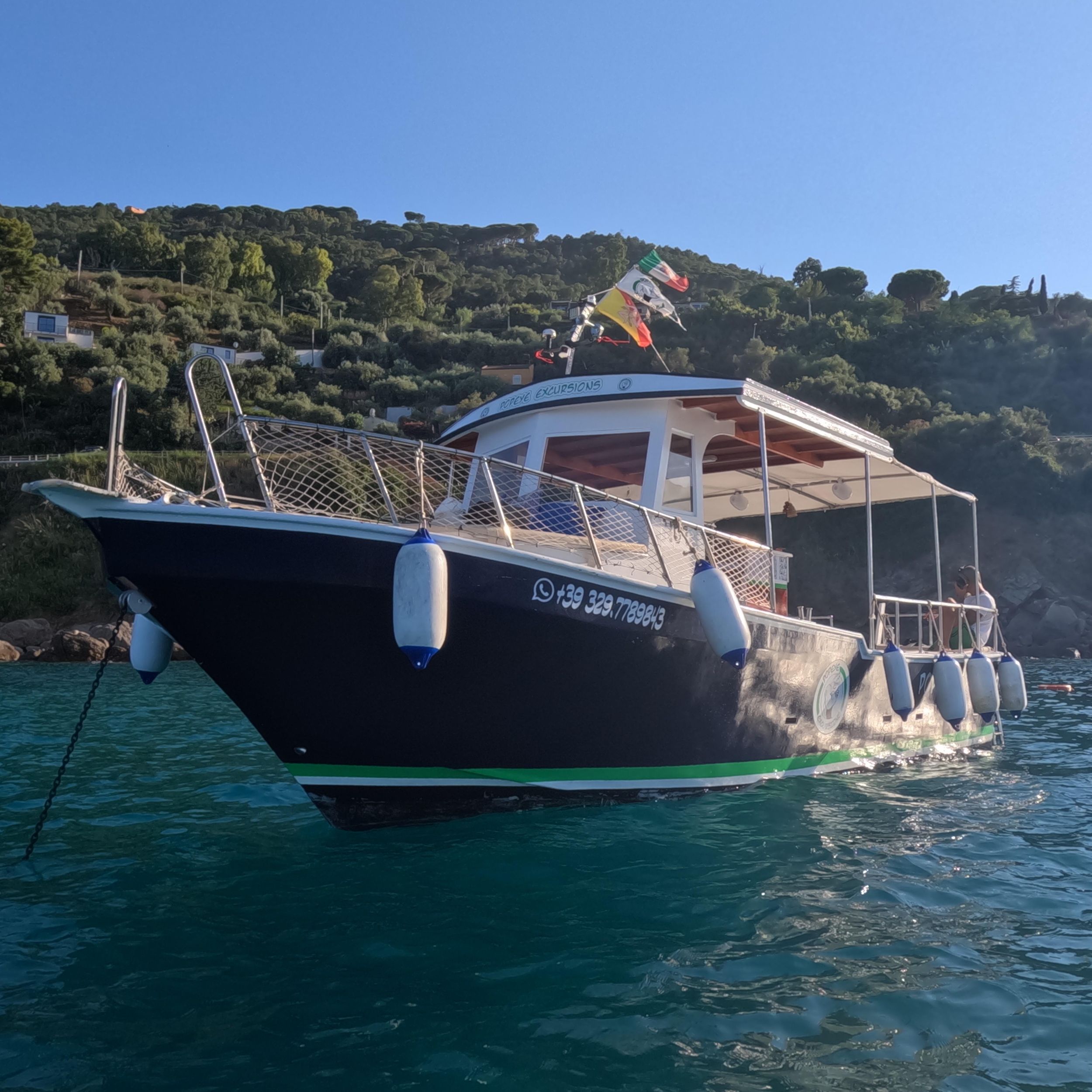 Bootsausflüge in Cefalù mit Schnorcheln & Aperitif