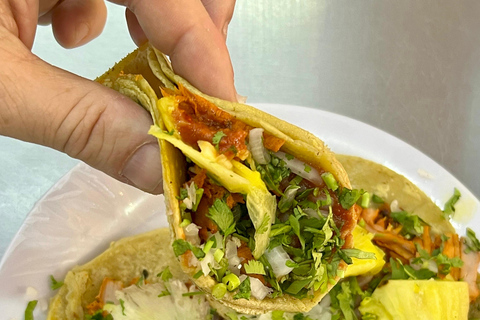 Mexico : Musée Frida Kahlo et visite culinaire et des tacos de CoyoacanBillets pour le musée Frida Kahlo (sans guide)