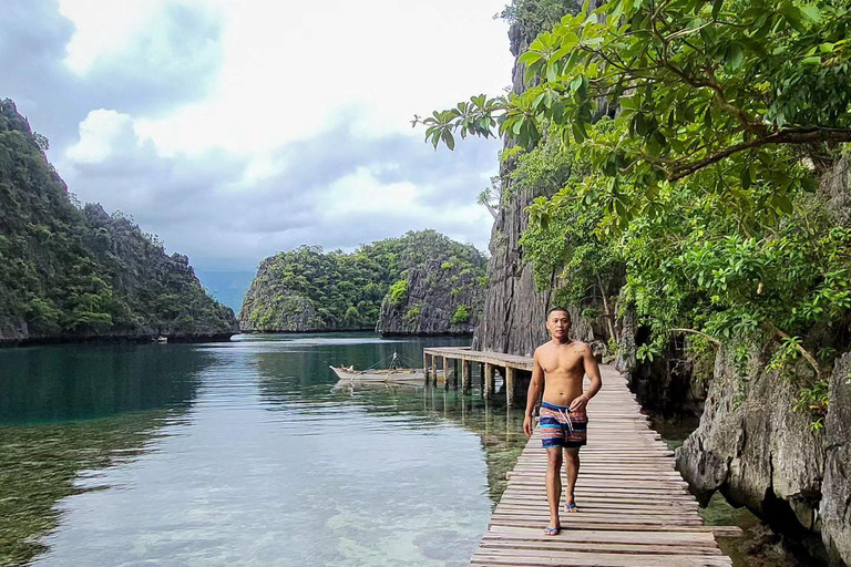 Coron: Super Ultimate Tour mit Mittagessen und Transfer