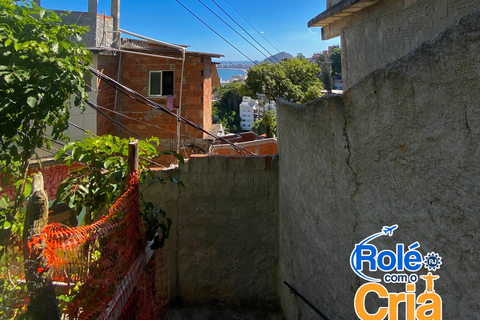 Walking tour + Trail Favelas Babilônia and Chapéu Mangueira Favela Tour + Trilha Morro da Babilônia