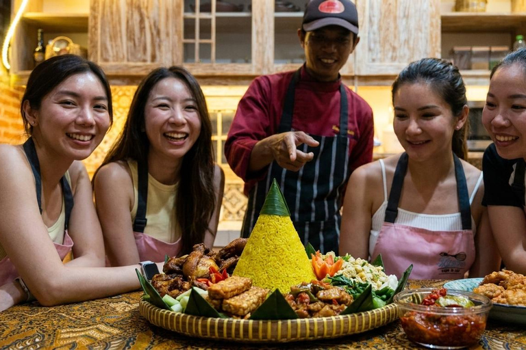 Yogyakarta: Javanese Cooking & Herbal Jamu Class with Pickup Yogyakarta: Javanese Cooking Class with Pickup