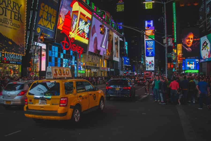 New York: nächtliche Sightseeing-Tour durch Manhattan, Brooklyn und New Jersey. Foto: GetYourGuide New York: nächtliche Sightseeing-Tour durch Manhattan, Brooklyn und New Jersey. Foto: GetYourGuide