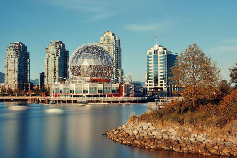 Best of Vancouver: Private Walking Tour with a LocalPrivate City Walking Tour - 6Hr