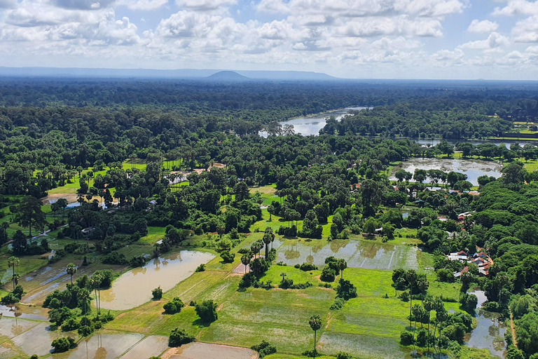 Przejażdżka balonem Angkor o wschodzie lub zachodzie słońca i odbiór i transport powrotny