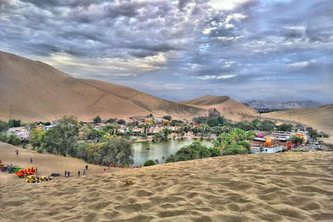 Lima: Transfer + Paracas + Huacachina + Sandboarding + Buggy