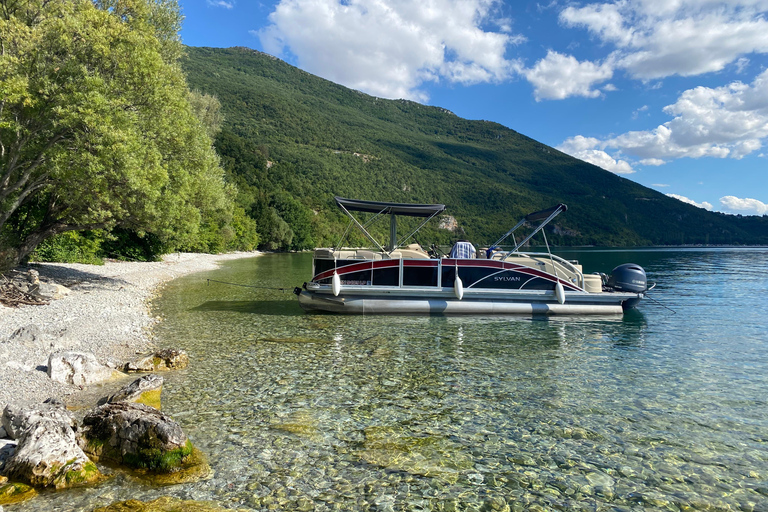 Ohrid: Lake Ohrid Boat Cruise with Swimming Stops