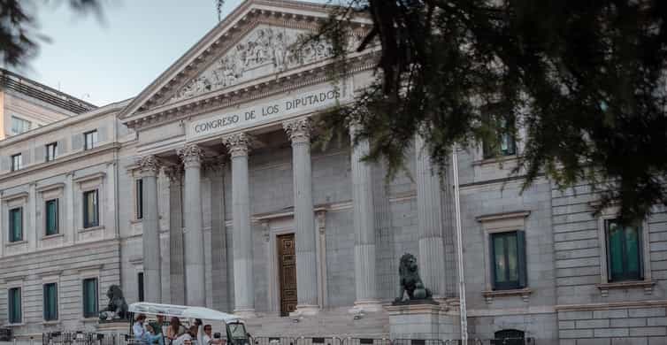 Madrid: Private City Tour by Eco Tuk Tuk photo 4