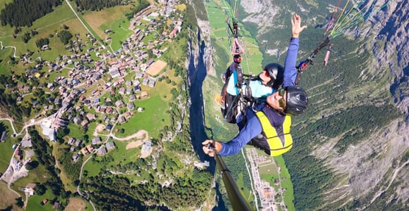Mürren: Paragliding Panorama Tandem Flight Full Experience