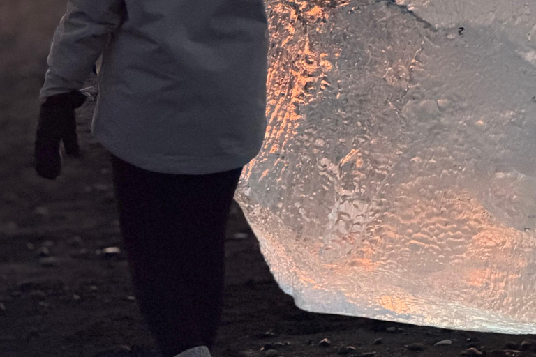 Reykjavik: 6-Day Iceland Tour with Accommodation