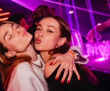 Hong Kong: giro di 3 ore nei pub di Lan Kwai Fong