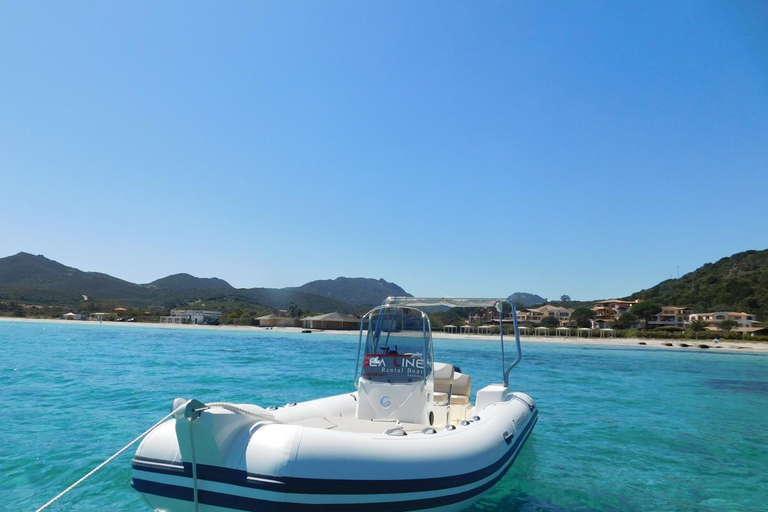 Découvrir La Maddalena avec CAPPELLI TEMPEST 900 SUNA la découverte de l&#039;île de La Maddalena Cap. 9 mètres