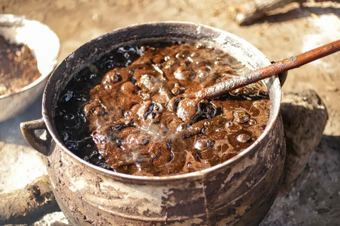 Accra: Shea Butter Making Tour Shea Butter Experience