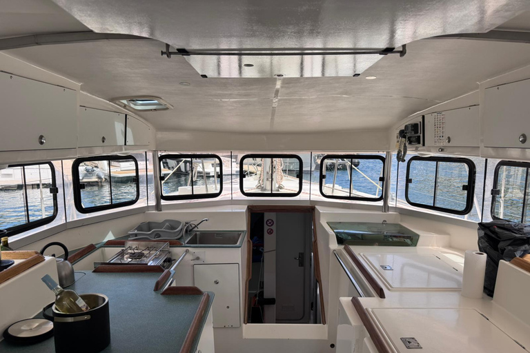 Bonifacio by sailboat 7h: Luxury, Relaxation and Sublime Landscapes Bonifacio by sailboat 7h: Luxury, Relaxation, and Sublime Landscapes