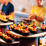 Madrid: Tapas & Wine Tour with Visit to a Rooftop