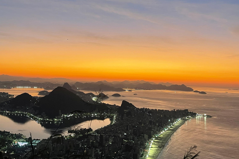 Dois irmãos sunrise hike & drone video