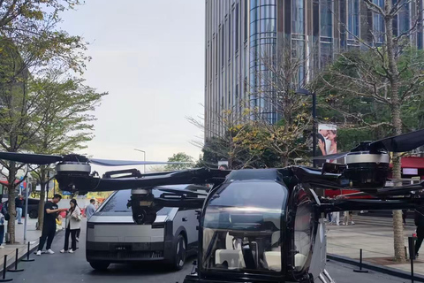 Guangzhou Tech Explore: Drones, Self-Driving Cars and AI Guangzhou Tech Explore: eVOLT, Robot & Self-driving(Private)