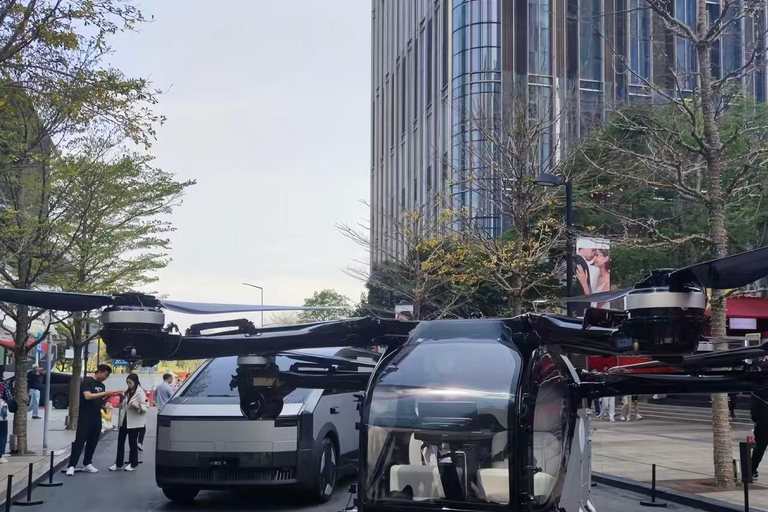 Guangzhou Tech Explore: Drones, Self-Driving Cars and AI Guangzhou Tech Explore: eVOLT, Robot & Self-driving(Private)