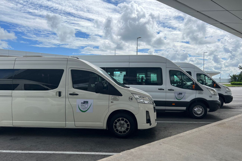 Flughafen Cancun: Flughafentransfer für eine Strecke oder Hin- und Rückfahrt1-Weg von Cancun Hotel Zone zum Cancun Flughafen