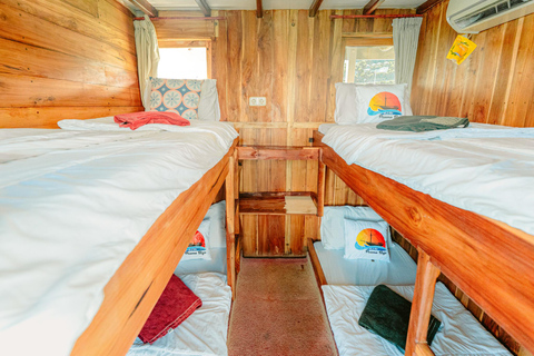 Labuan Bajo: 3-Day Komodo Sailing & Overland Tour, 12 Stops Standard Boat | 3-Day Komodo Sailing | 9 Stops | No Overland