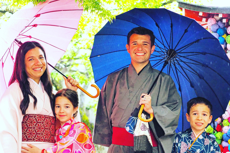 جولة تاكسي خاصة في كيوتو مع مصور ومرشد سياحي مرخص، 8 أشخاص