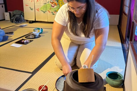 Kanazawa Authentic Urasenke Tea Ceremony Hands-On Lesson - Image 2